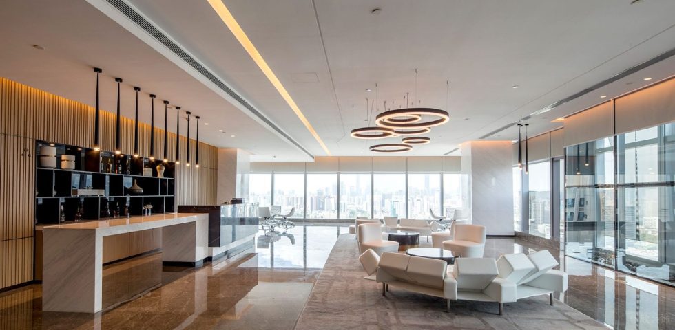 暖色調(diào)現(xiàn)代輕奢風(fēng)辦公室裝修設(shè)計暖白色會客廳 暖色調(diào)現(xiàn)代輕奢風(fēng)辦公室裝修設(shè)計暖白色會客廳