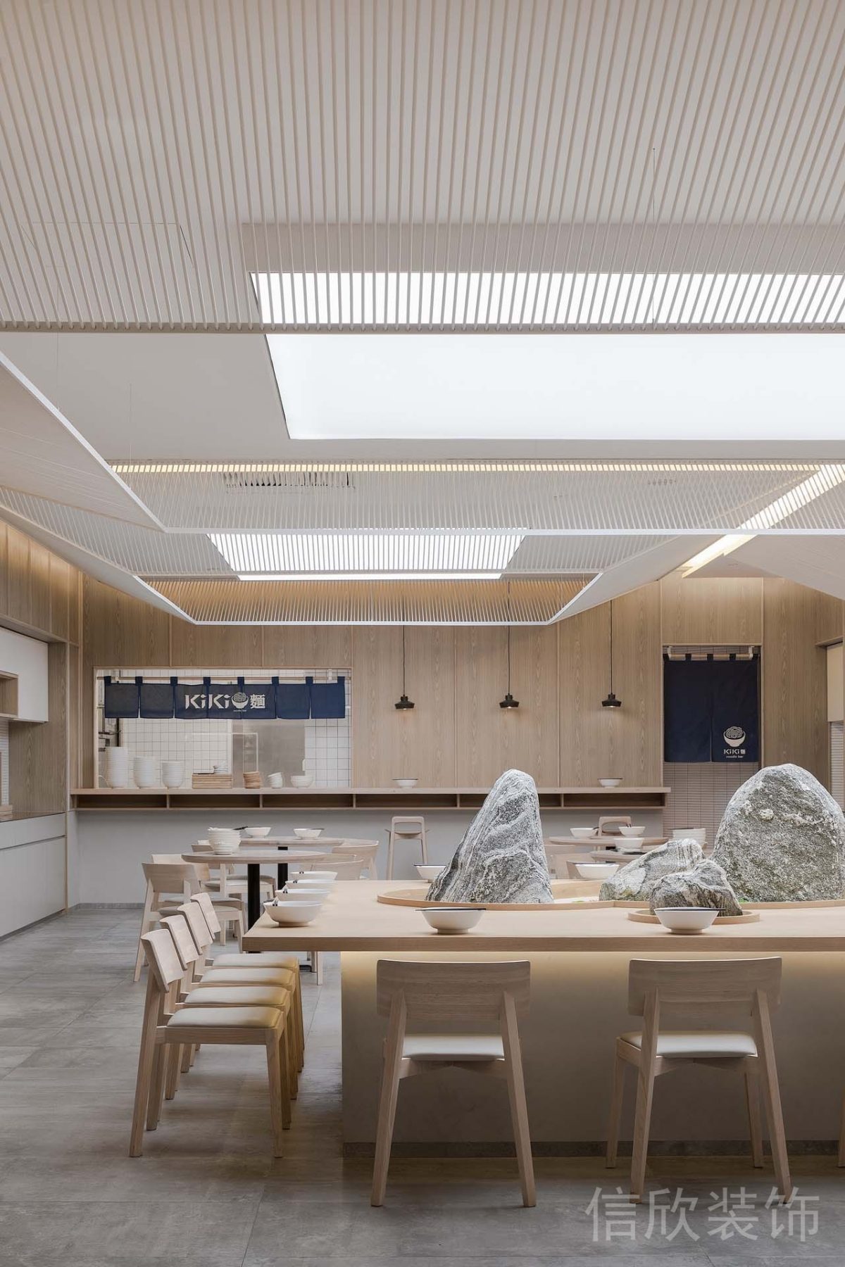 深圳羅湖萬(wàn)象城開開面館透空天花吊頂裝修設(shè)計(jì)