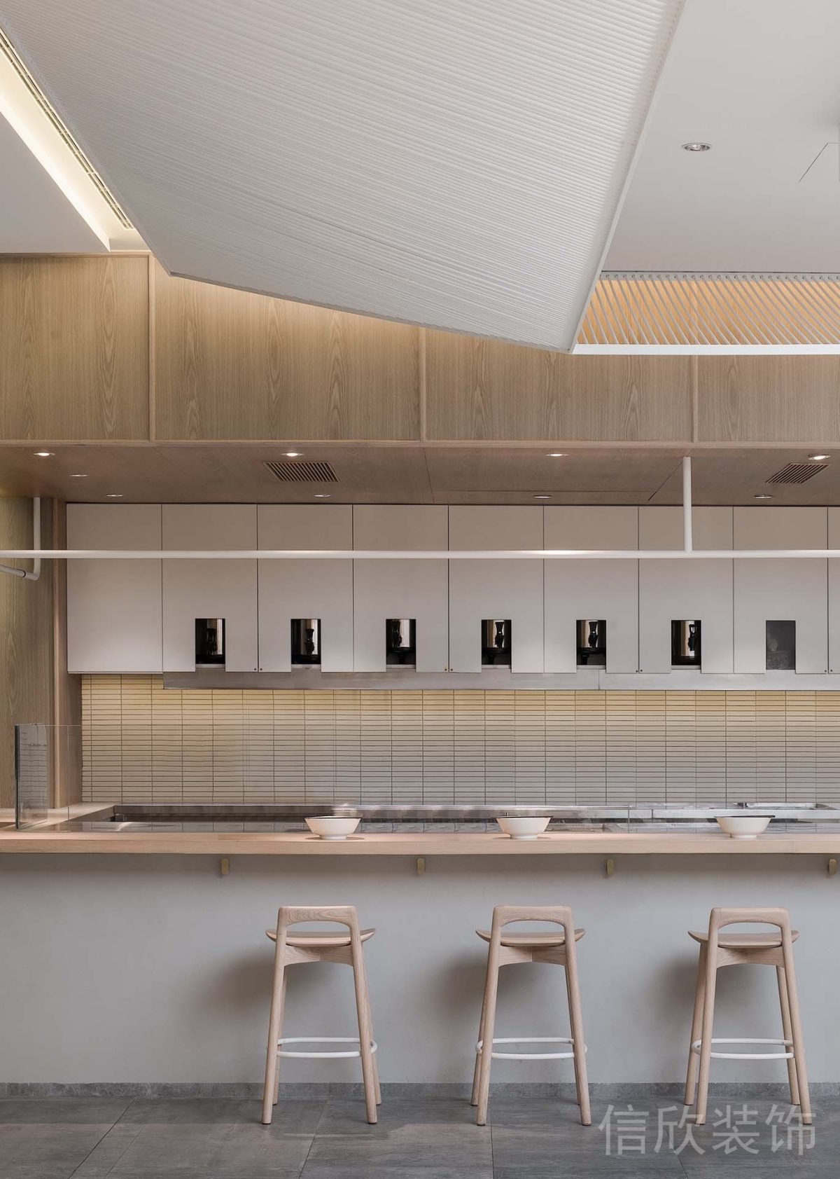 深圳羅湖萬(wàn)象城開開面館自助餐桌椅裝修設(shè)計(jì)