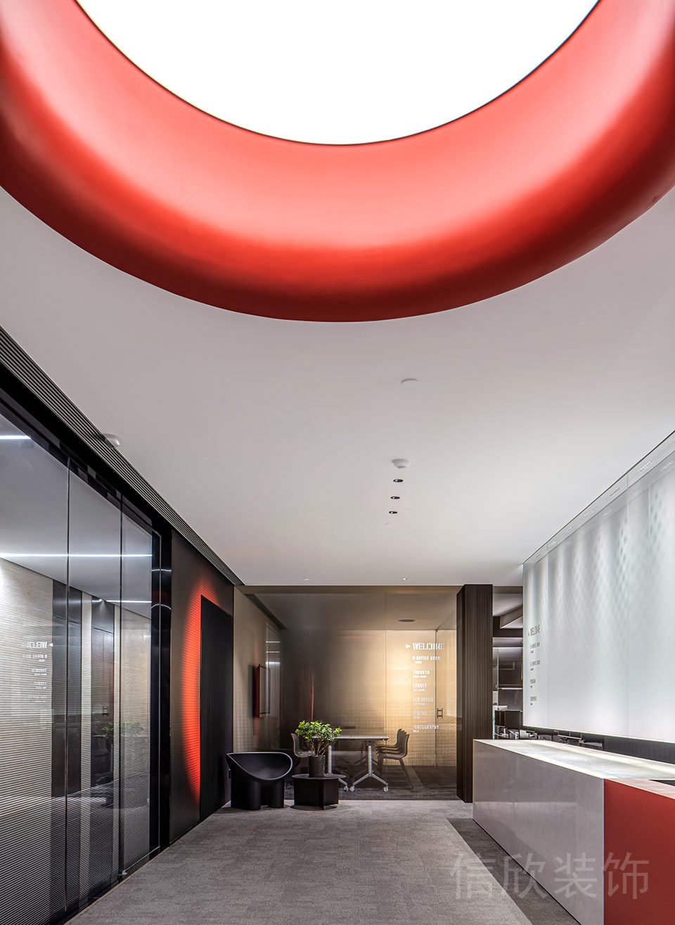 過道設(shè)計厚片石塑地板