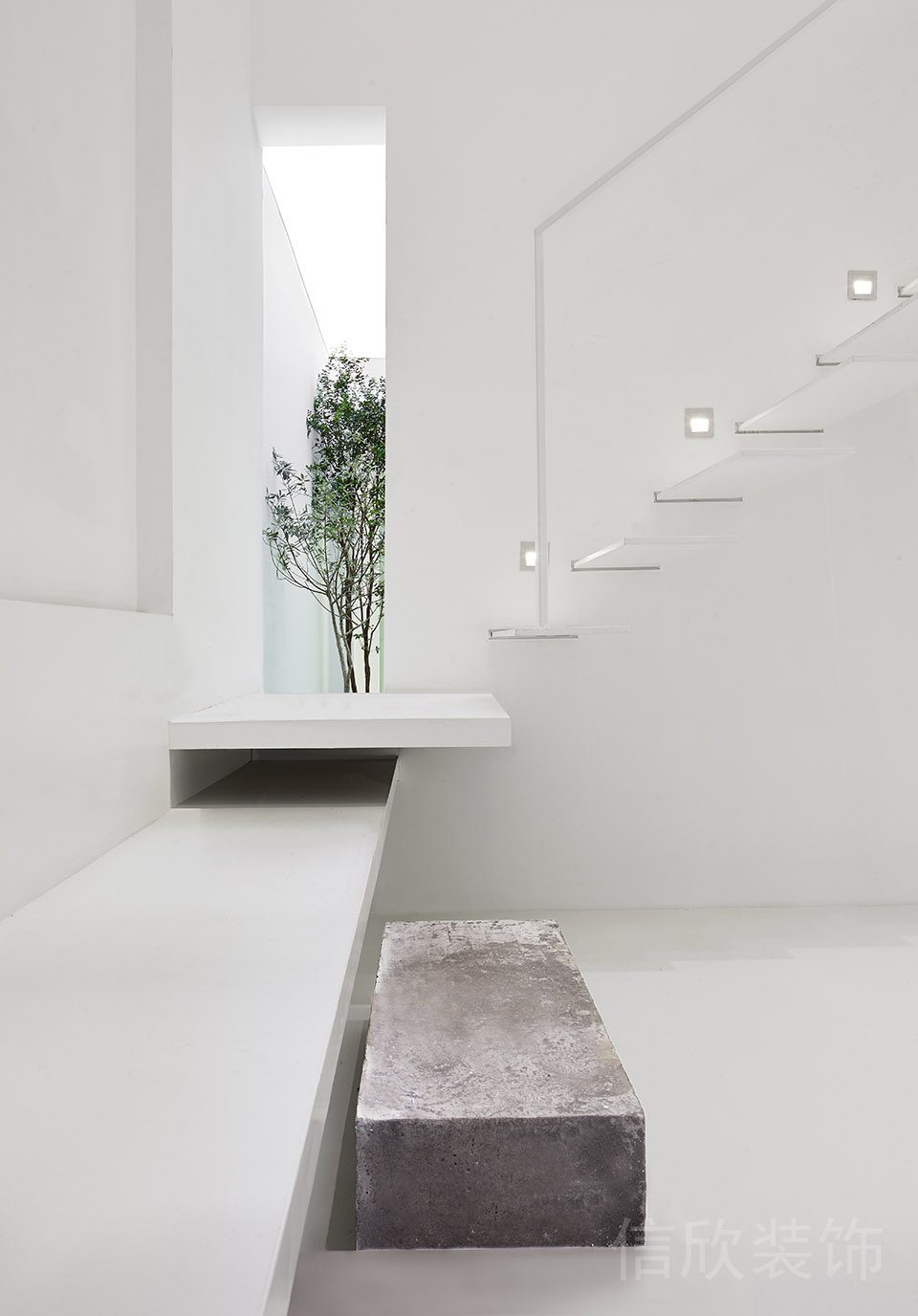 工業(yè)風(fēng)巖石樓梯裝修
