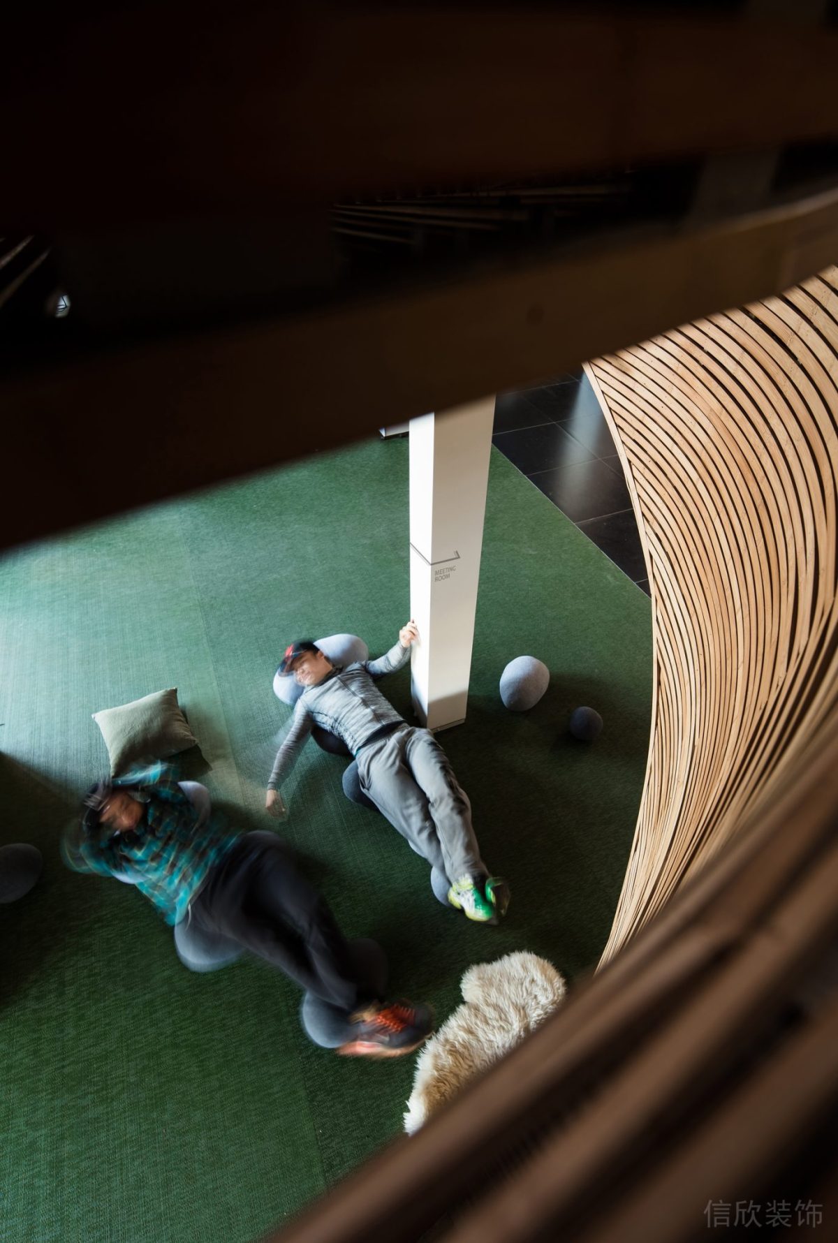 圣誕綠午休倚靠區(qū)域