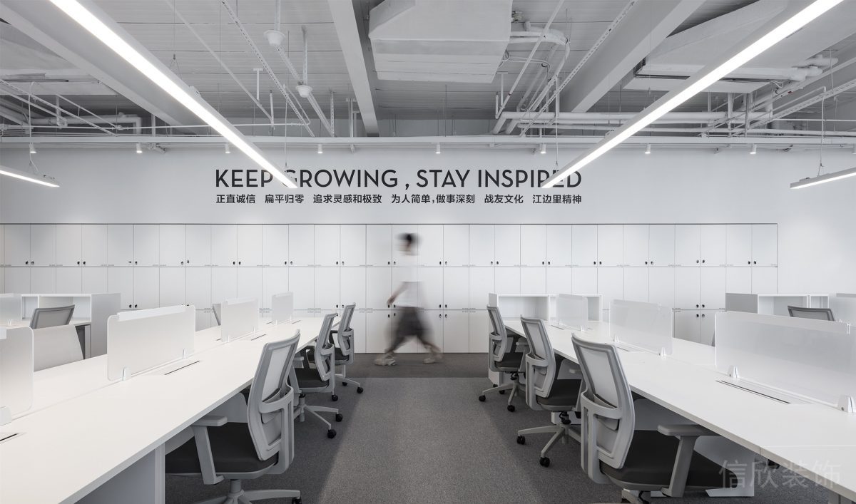 現(xiàn)代風(fēng)格白色調(diào)辦公室工業(yè)風(fēng)天花板設(shè)計(jì)