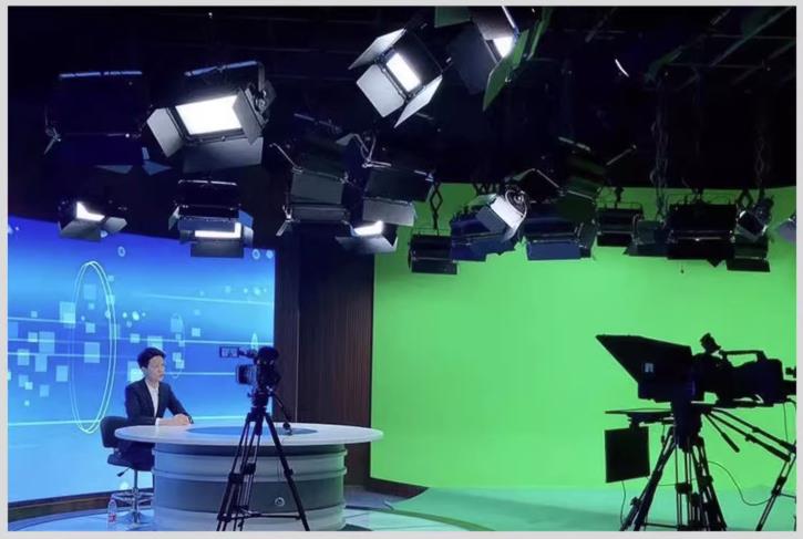 直播間演播室三基色補(bǔ)光燈天花吊裝支架