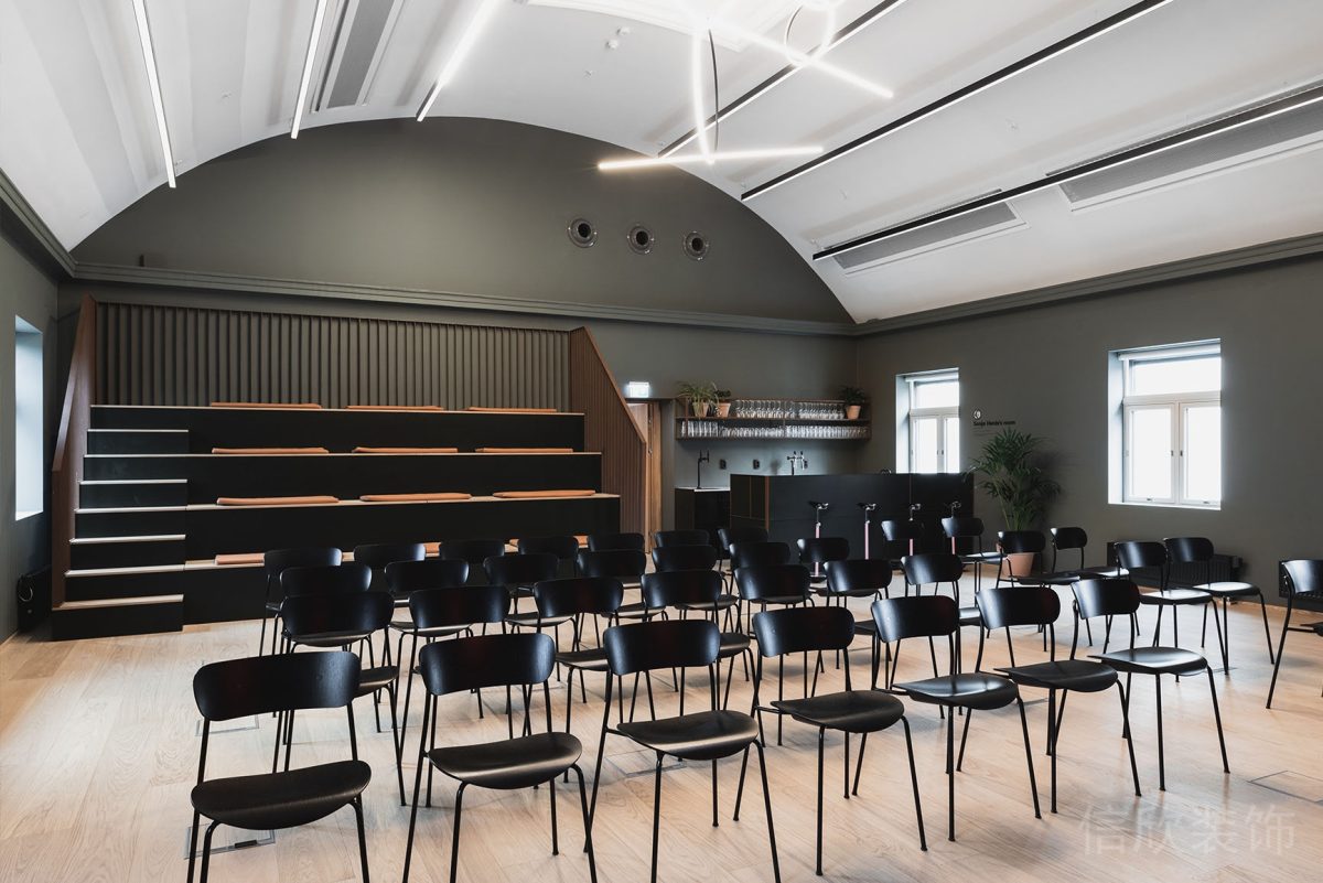 辦公室裝修設(shè)計弧形天花設(shè)計階梯式休息區(qū)