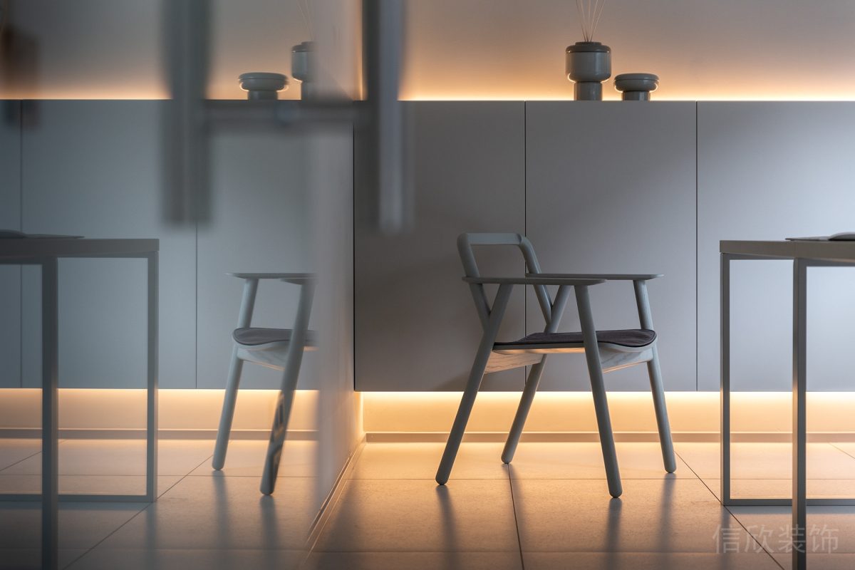 純白簡約風(fēng)辦公空間柜體裝修設(shè)計(jì)