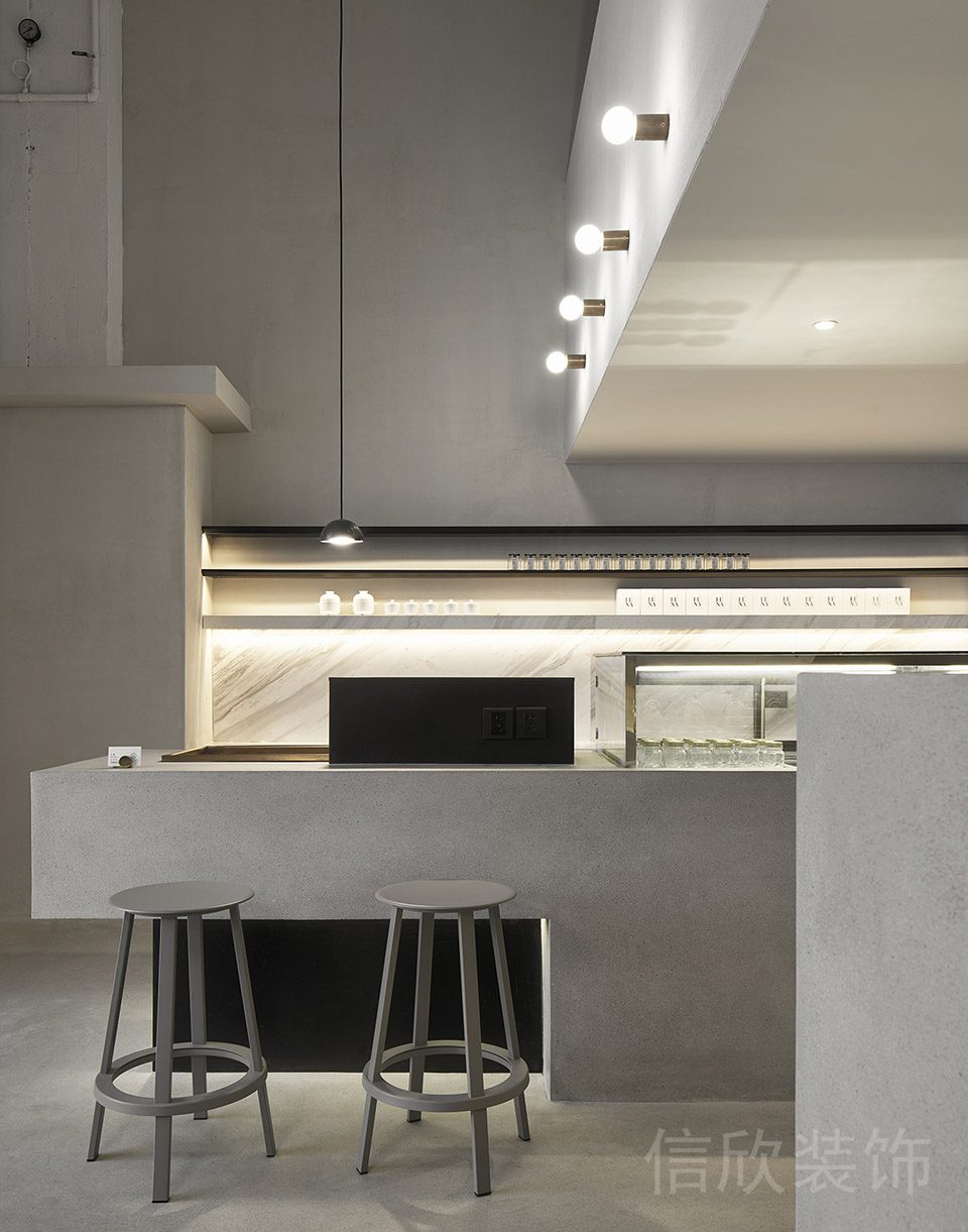 茶水間裝修設(shè)計工業(yè)風辦公室燈飾創(chuàng)意設(shè)計