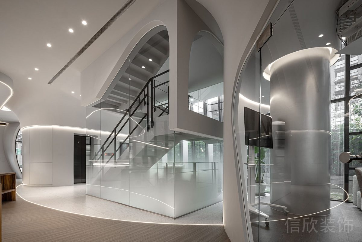 方形玻璃落地式裝修階梯設(shè)計(jì)