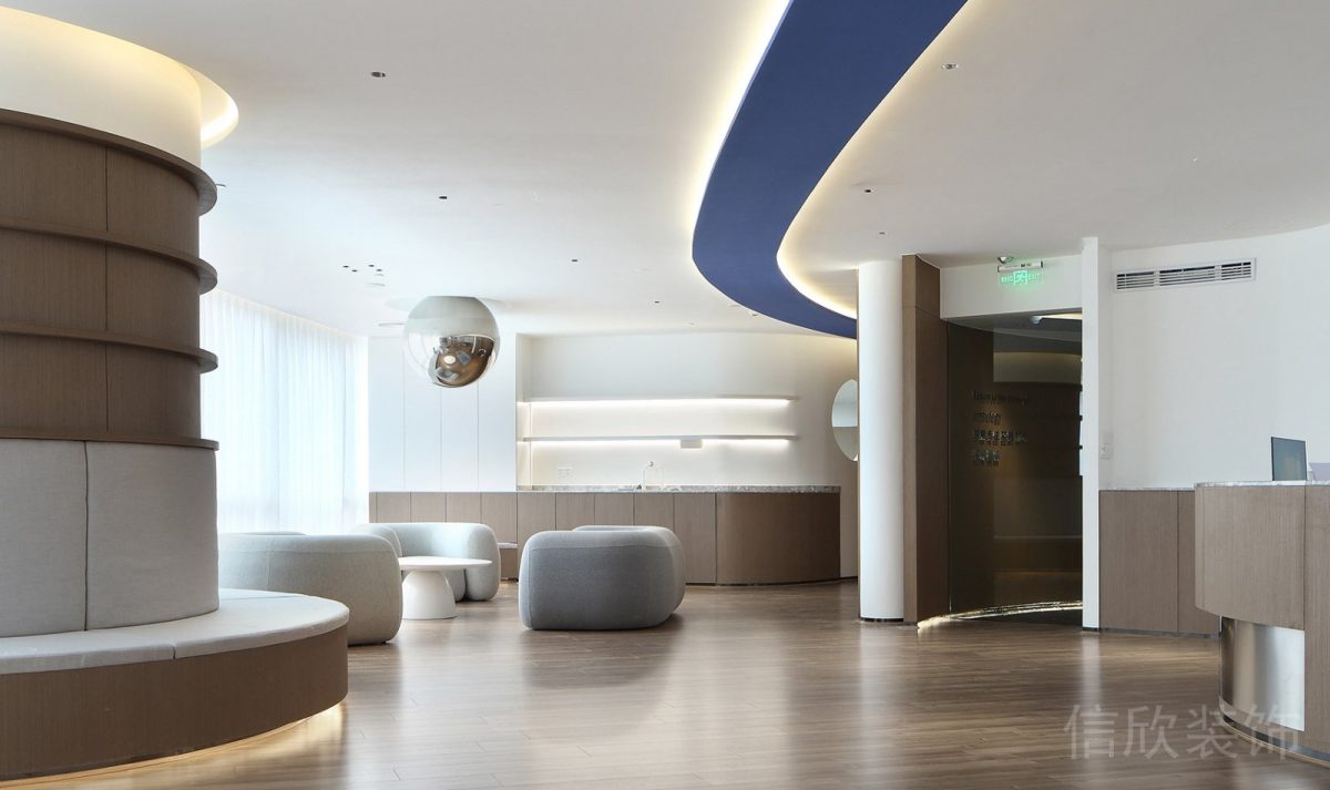 環(huán)形原木織布沙發(fā)設(shè)計(jì)健身房休息區(qū)設(shè)計(jì)