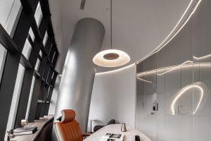 暖色調(diào)吊燈裝修辦公室橢圓形大理石桌板設(shè)計