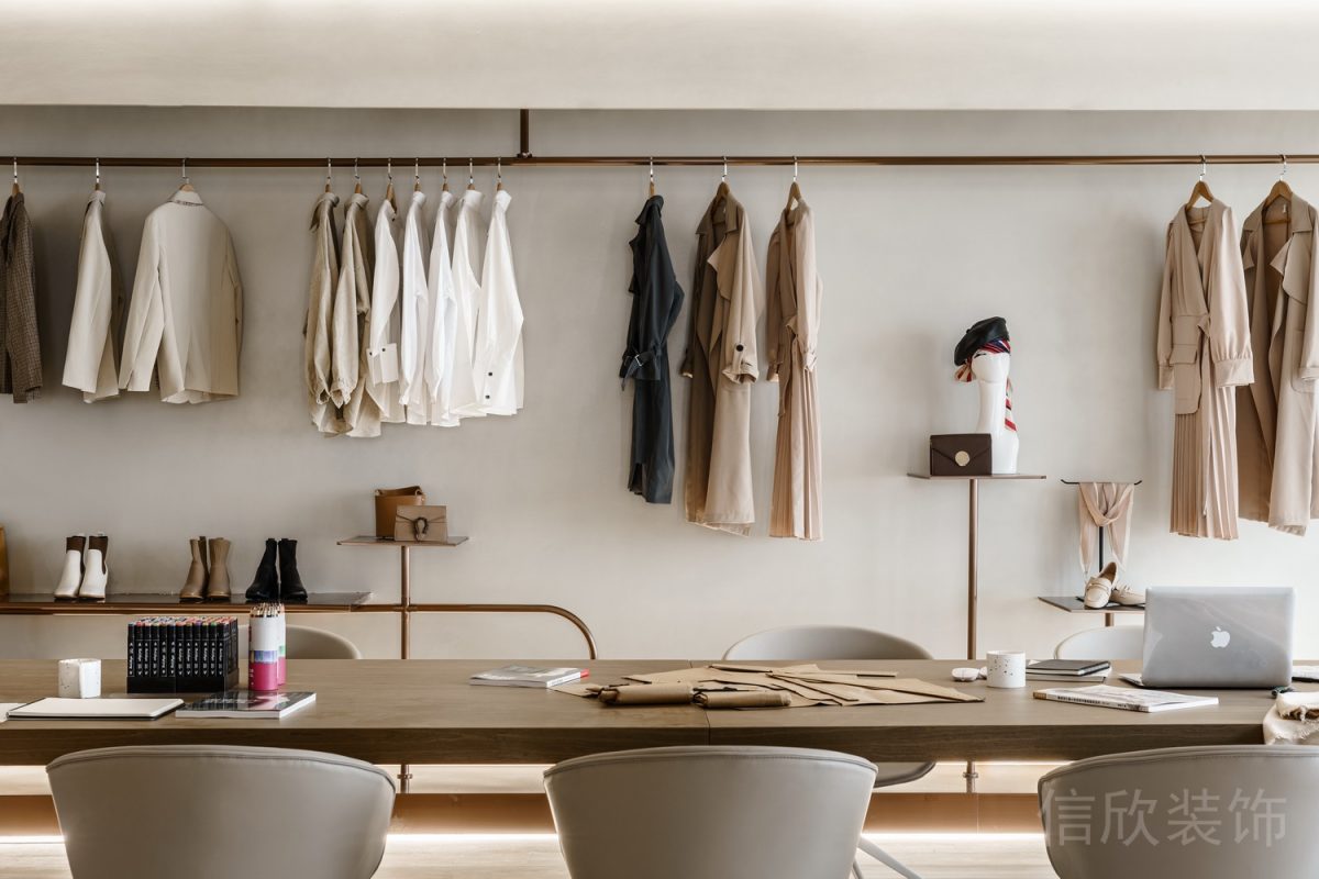 現(xiàn)代原木桌板搭配真皮椅子設(shè)計(jì)