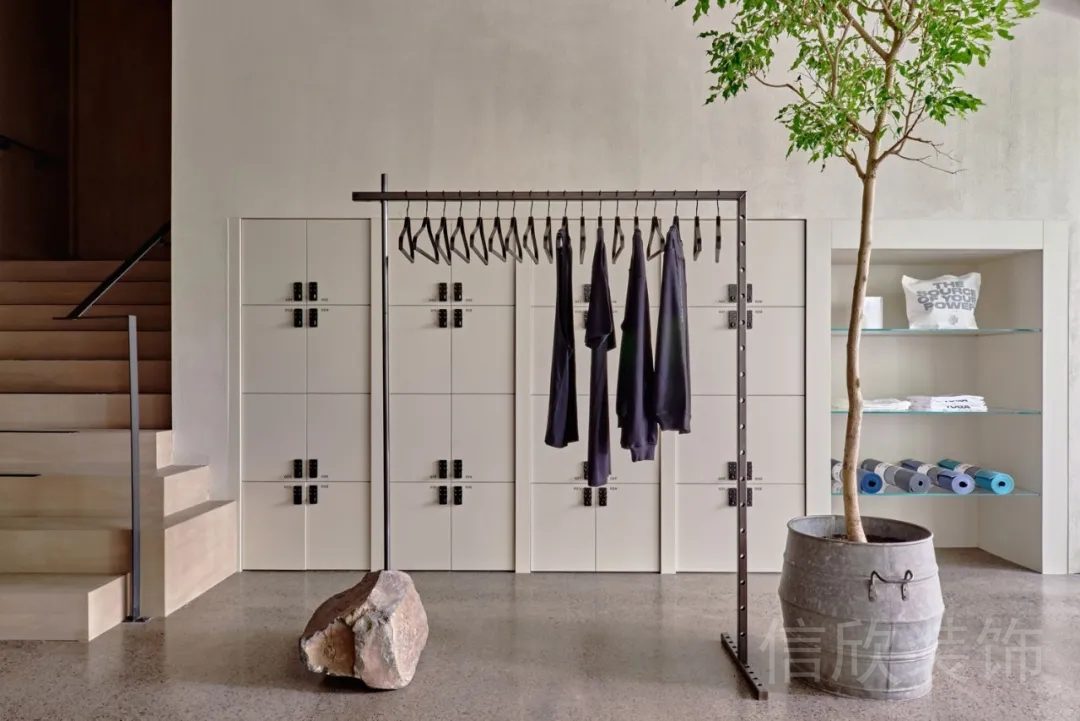 瑜伽機(jī)構(gòu)裝修更衣室簡約風(fēng)設(shè)計(jì)