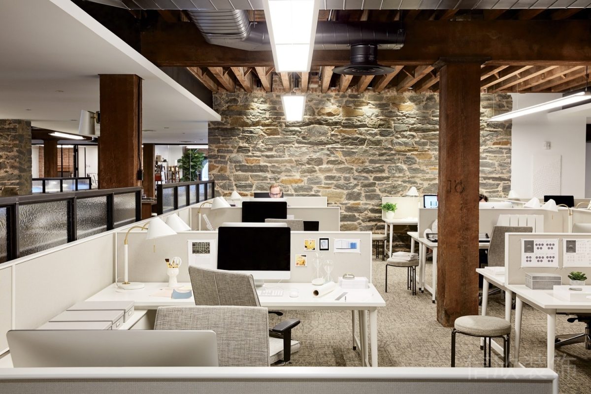 白色極簡風(fēng)木質(zhì)墻柱效果復(fù)古墻體設(shè)計石板材裝修辦公室裝修