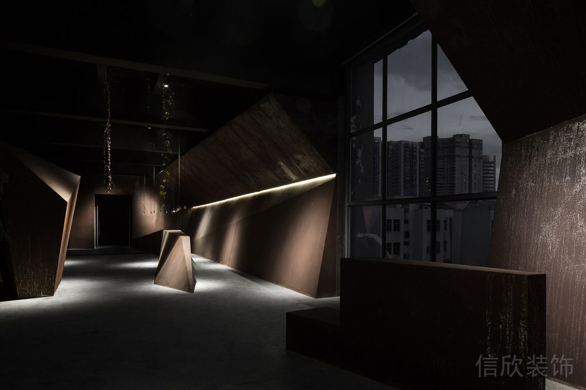 燈飾裝修玻璃墻體隔斷效果復(fù)古紅磚工業(yè)風(fēng)設(shè)計(jì)