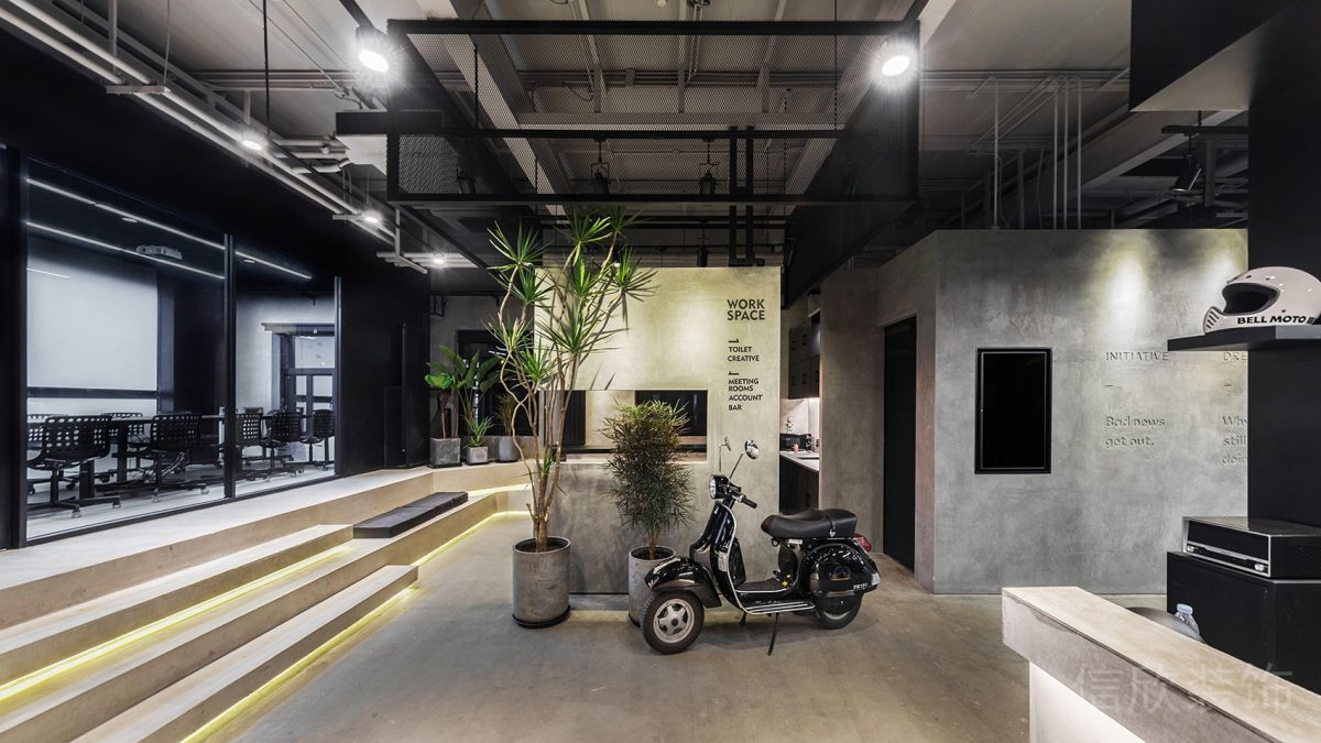 工業(yè)風(fēng)辦公室燈帶內(nèi)嵌式led設(shè)計(jì)效果階梯裝修木質(zhì)地板