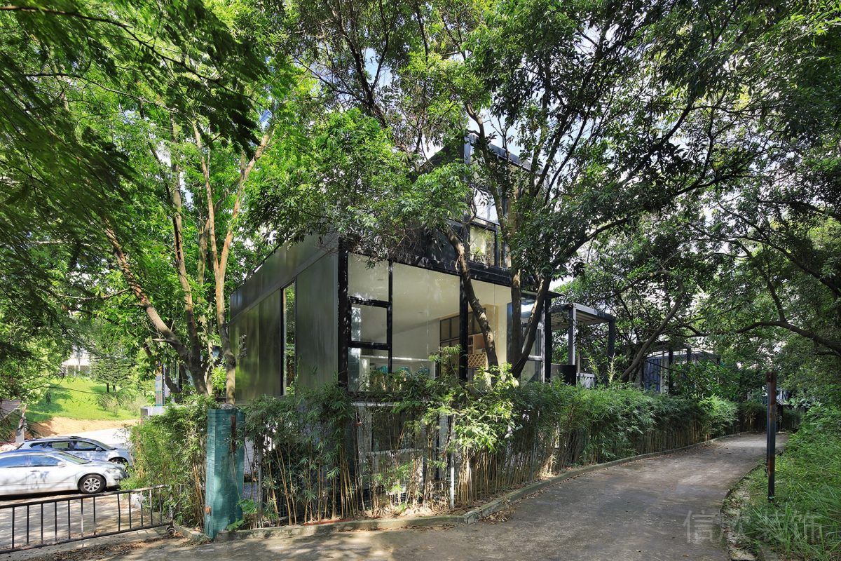 弧線設(shè)計(jì)效果圖玻璃獨(dú)立窗戶設(shè)計(jì)工作室別墅效果圖