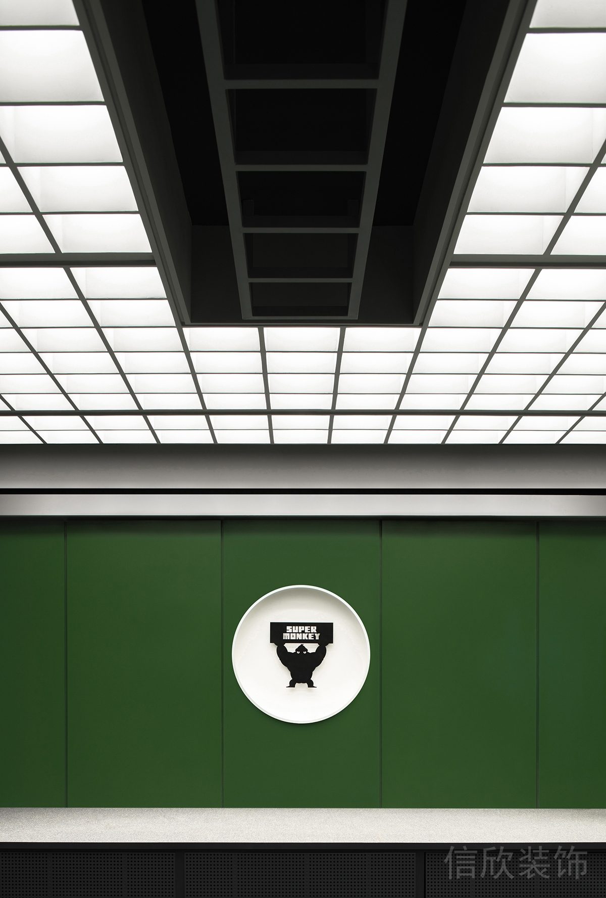 綠色皮革軟包多功能教室健身房墻體設(shè)計圖