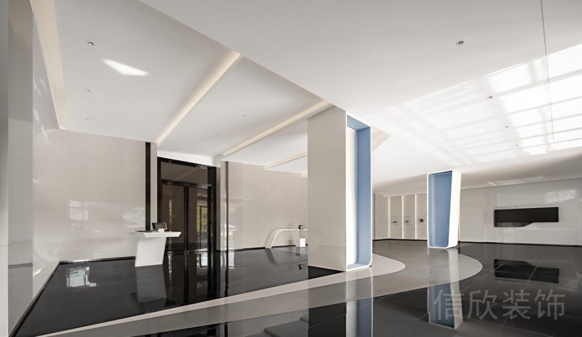 培訓(xùn)機構(gòu)設(shè)計墻柱內(nèi)嵌式鏤空幾何造型設(shè)計