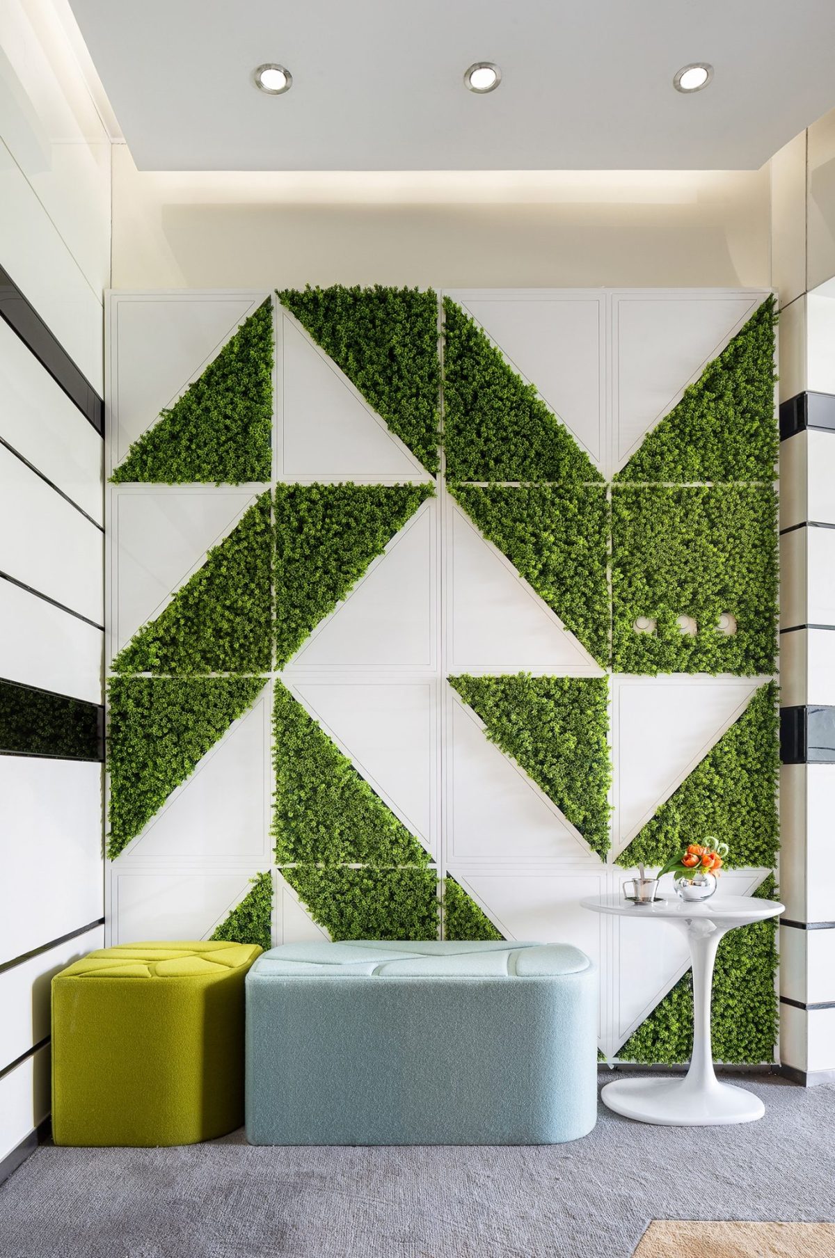 前臺休息區(qū)裝修設(shè)計吸頂燈裝修辦公室效果圖