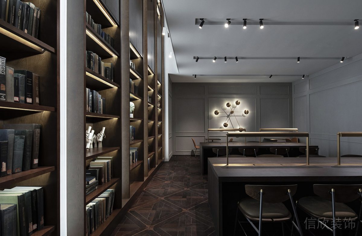 射燈裝修復古工作區(qū)辦公區(qū)木柜設計