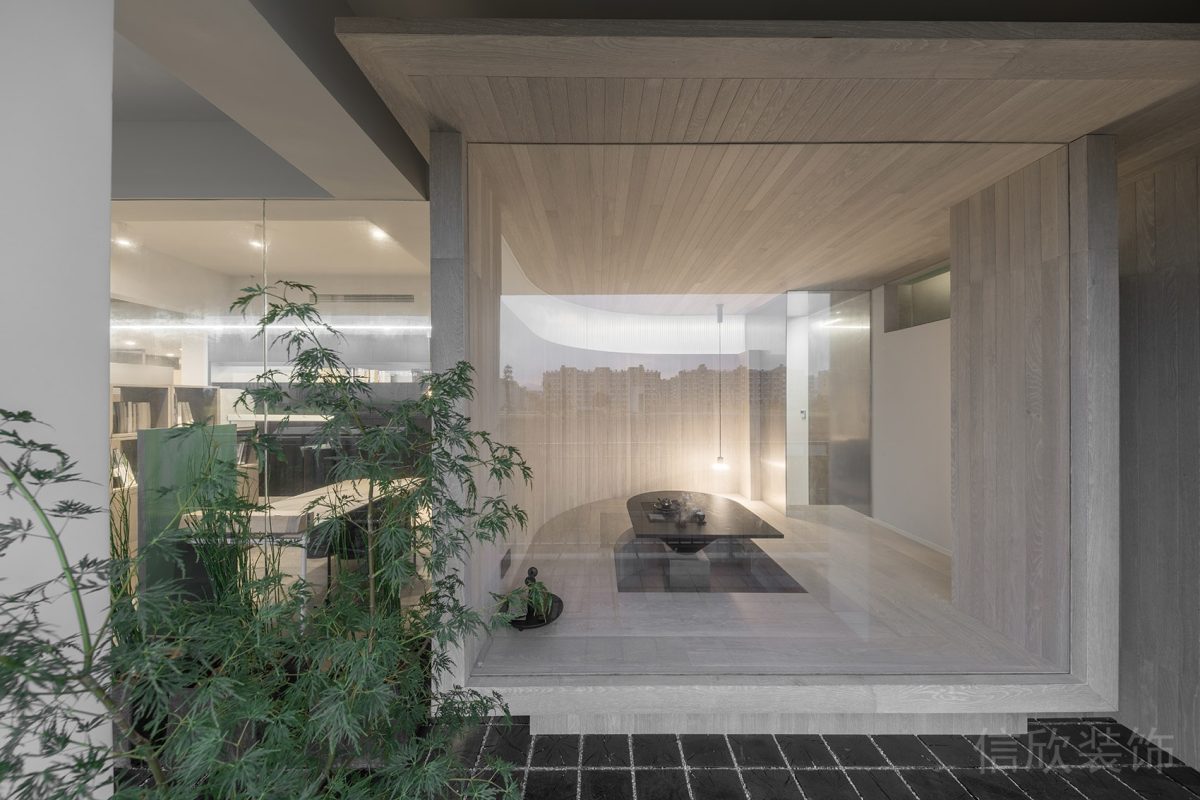 實(shí)木設(shè)計(jì)日式玻璃隔斷綠化效果瓷磚辦公室裝修設(shè)計(jì)