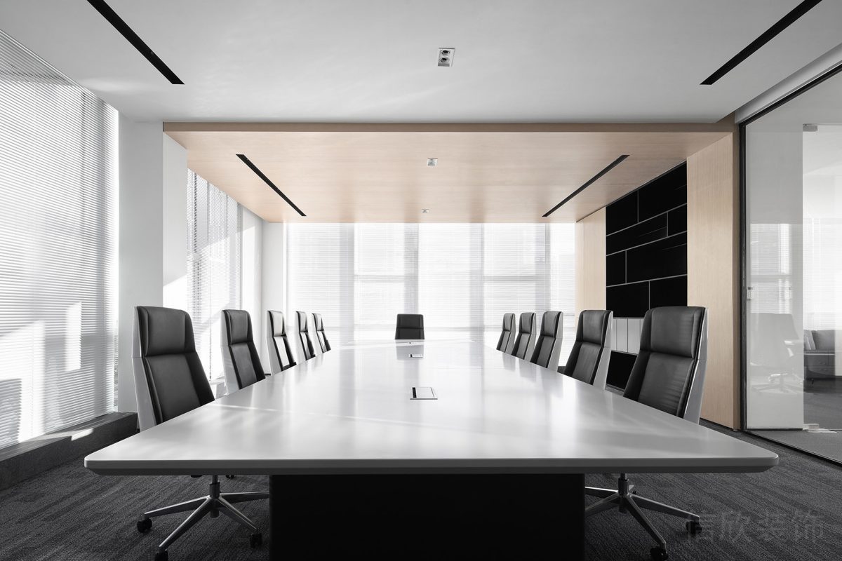 弧線木質(zhì)直線收納墻柜設(shè)計(jì)黑白色調(diào)會(huì)議室裝修