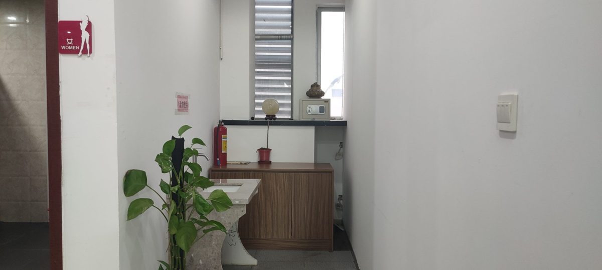 共享辦公室洗手區(qū)